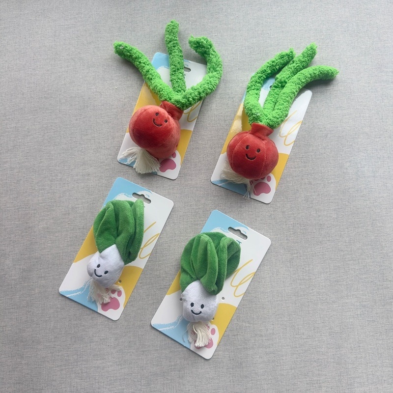 لعبة كلاب قطيفة متينة تصدر أصو - مراجعة Catnip Toys وسعره